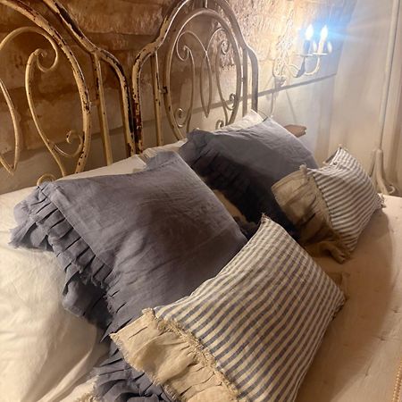 Palazzoliva - Luxury Boho Chic Guest House In The Historic Heart Of Martina Franca Kültér fotó