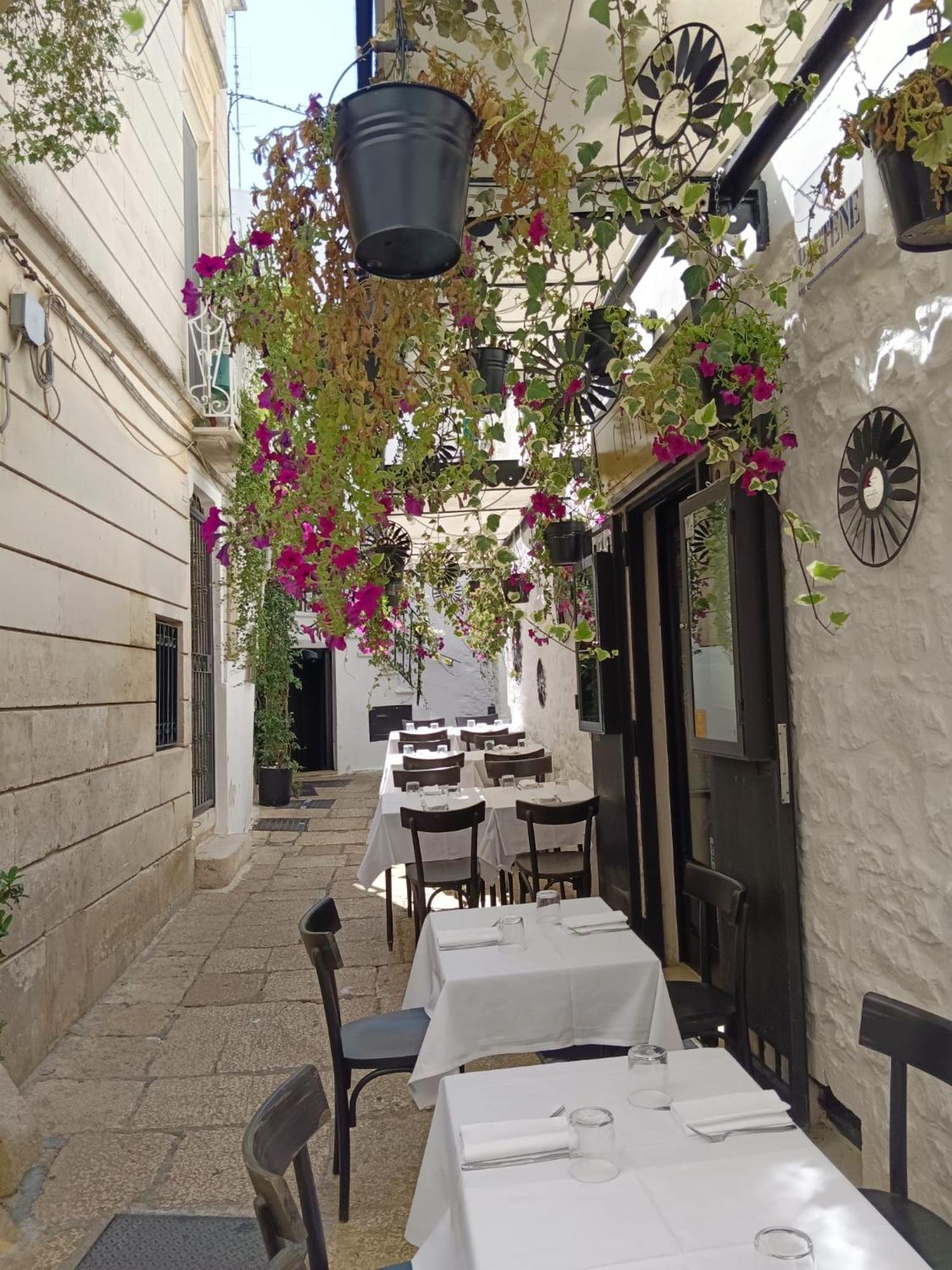Palazzoliva - Luxury Boho Chic Guest House In The Historic Heart Of Martina Franca Kültér fotó