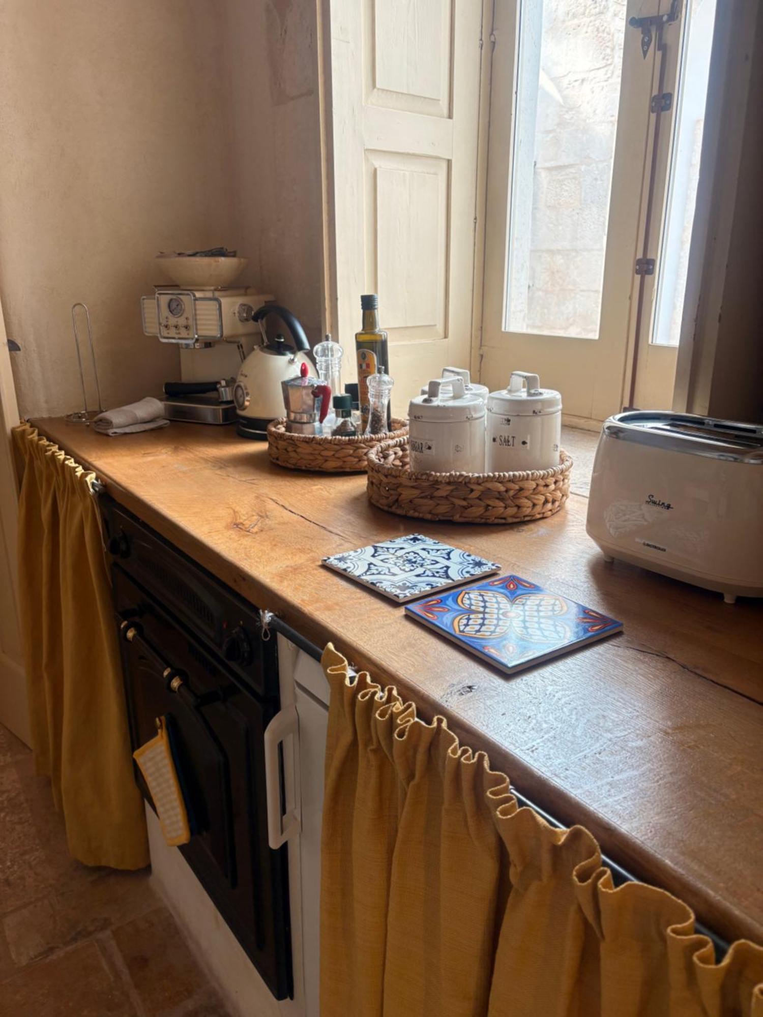 Palazzoliva - Luxury Boho Chic Guest House In The Historic Heart Of Martina Franca Kültér fotó