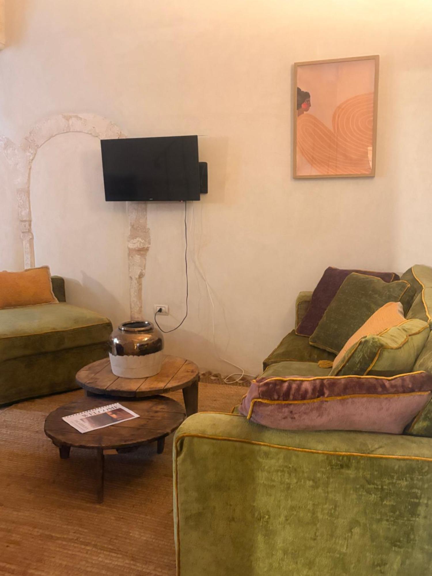 Palazzoliva - Luxury Boho Chic Guest House In The Historic Heart Of Martina Franca Kültér fotó